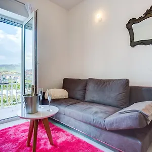 https://apartment-melki.splithotels.org